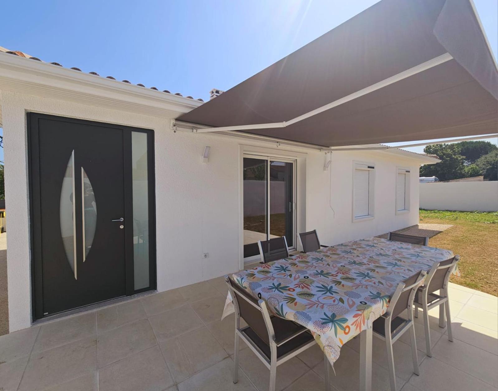 Maison De Vacances Entiere A 10 Mn De La Rochelle Dompierre-sur-Mer Exterior photo