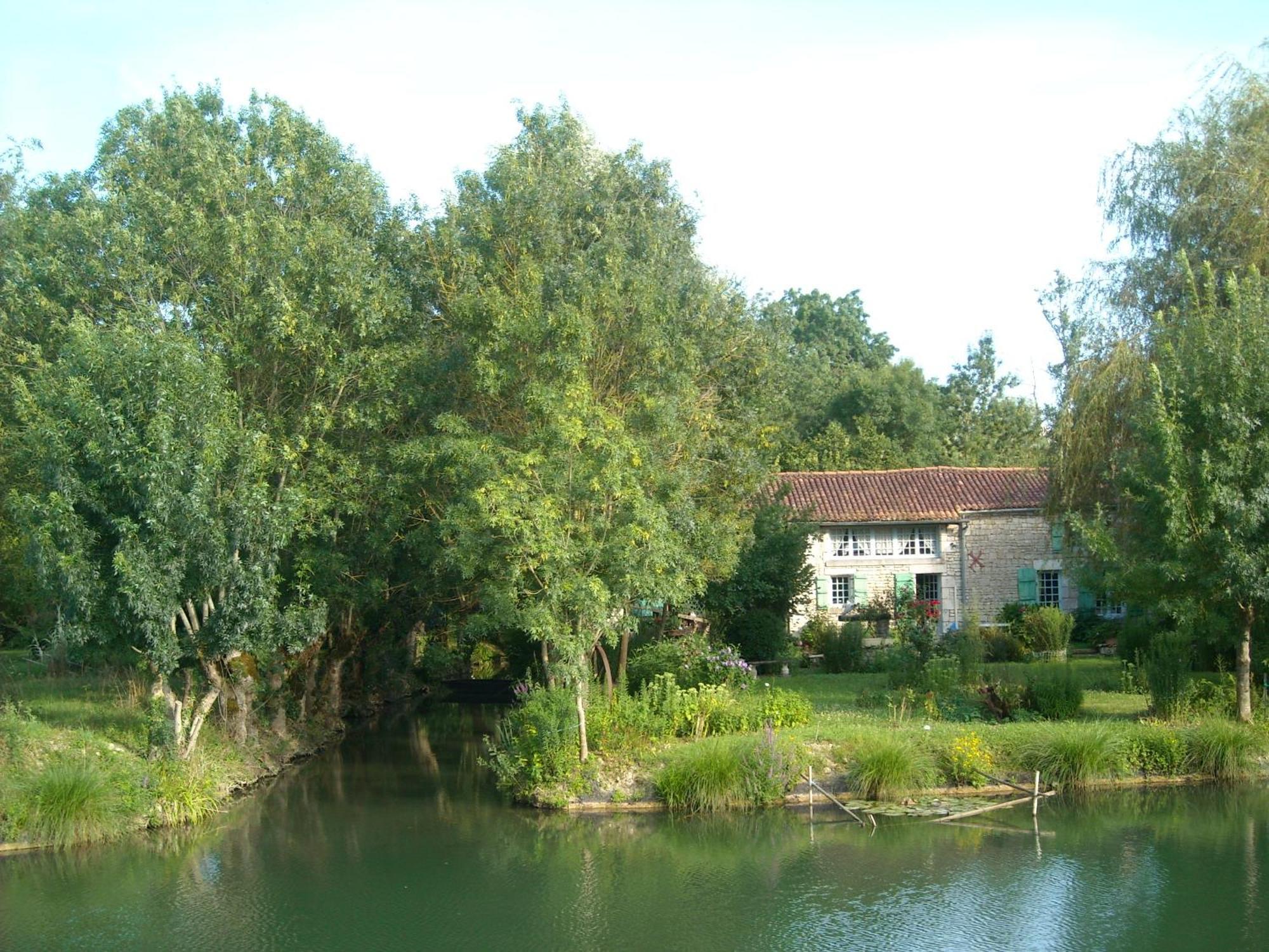 Maison De Vacances Entiere A 10 Mn De La Rochelle Dompierre-sur-Mer Exterior photo